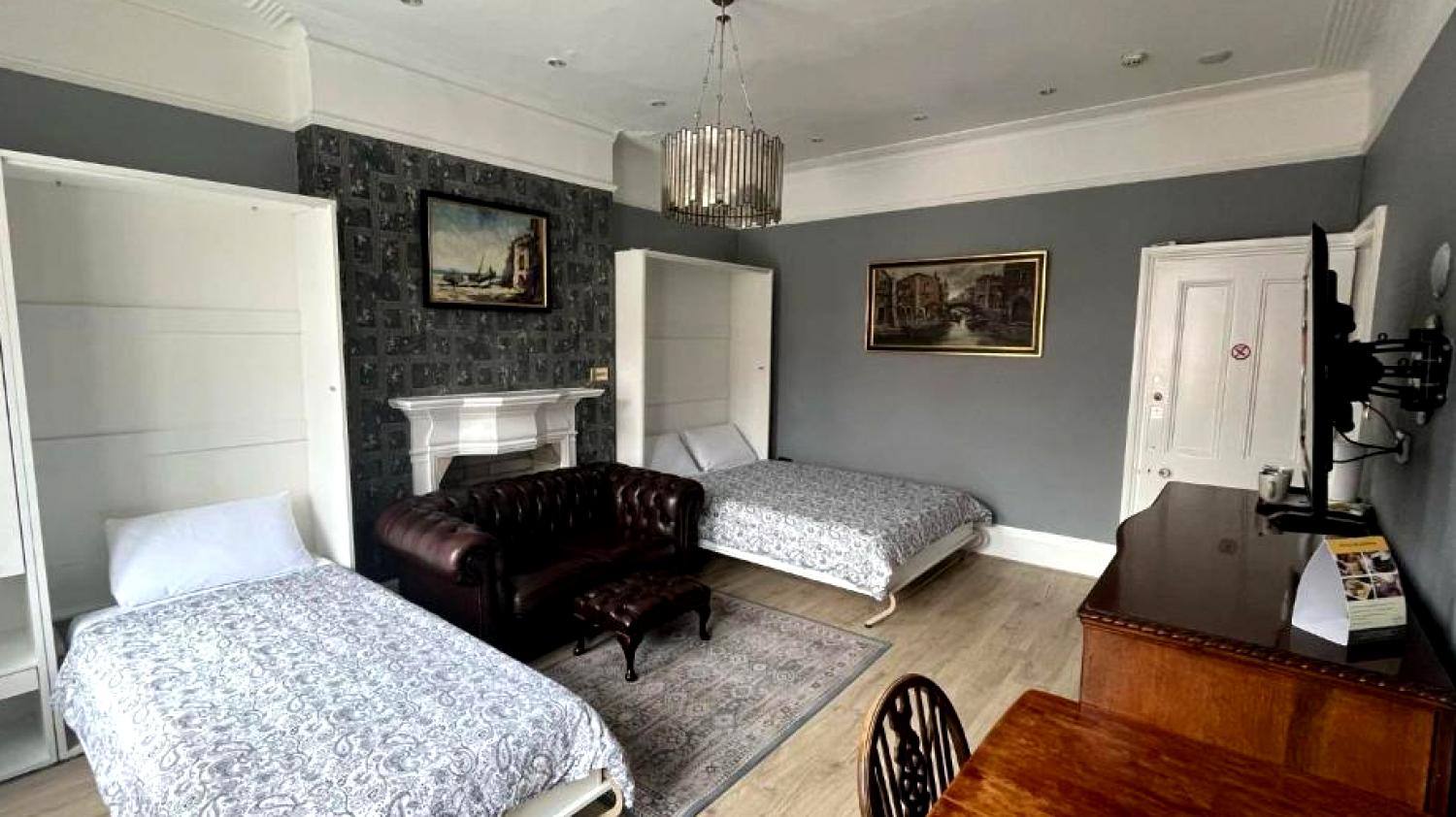 Charlotte Guest House