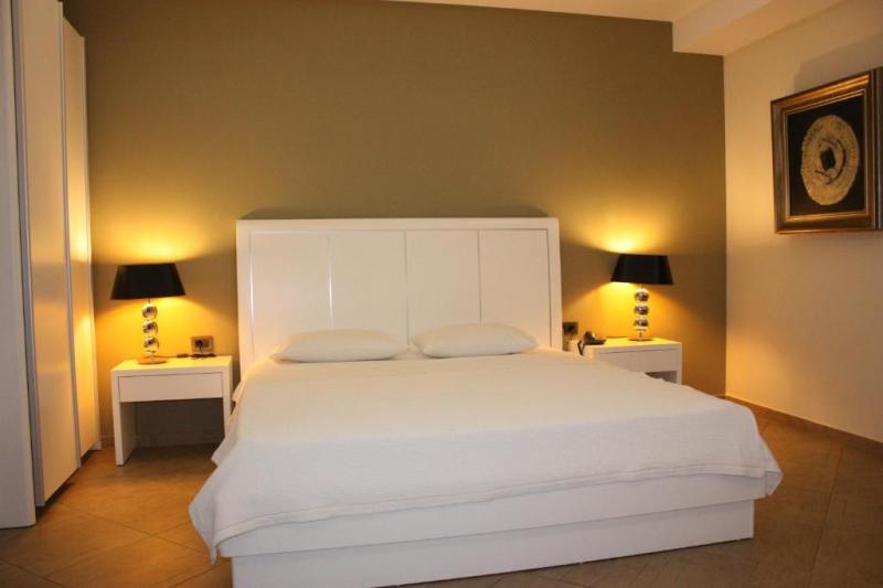 Hotel Hotel