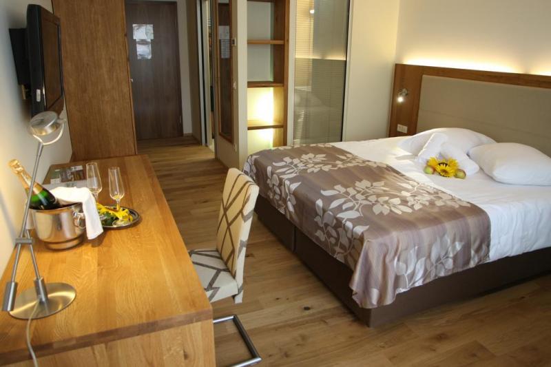 Hotel Hotel