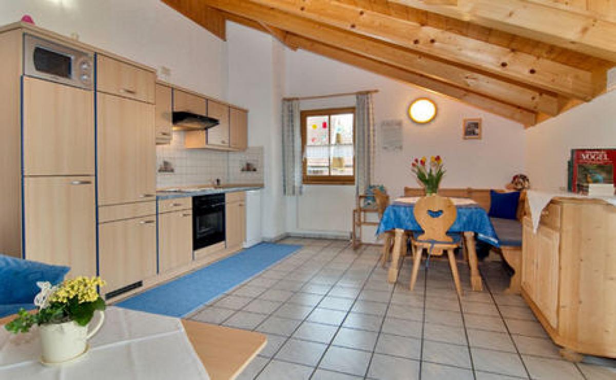 16-2960-32863 Farm Familienbauernhof Killinger