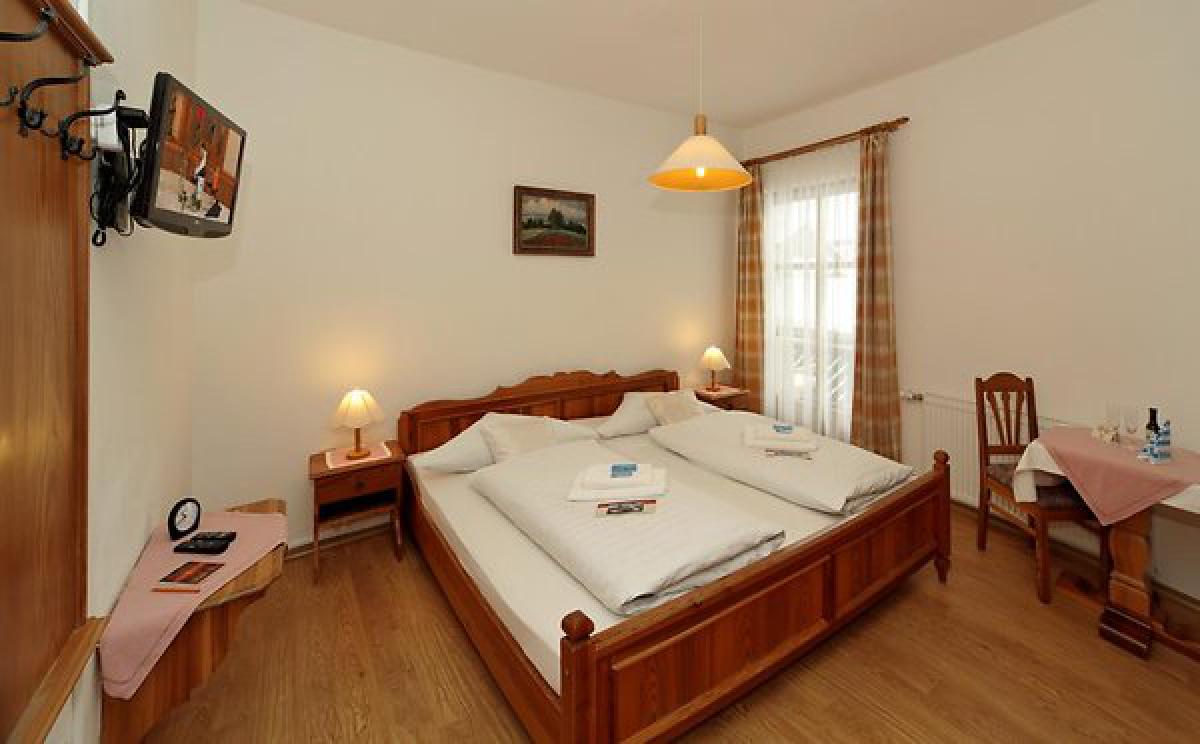 16-2966-32937 Hotel Hotel Bayerischer Hof