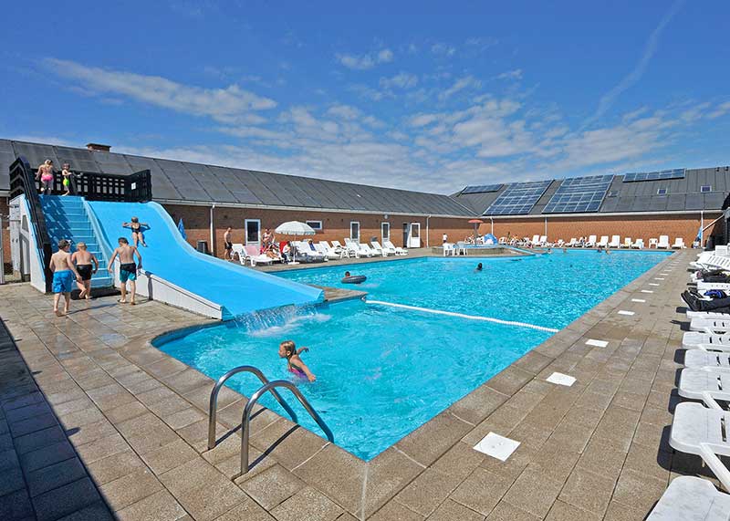 pool.jpg