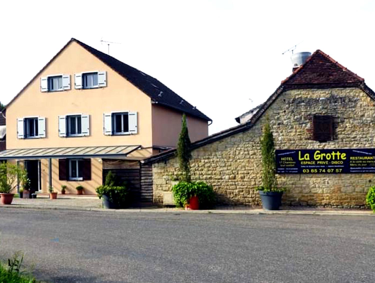 La Grotte La Grotte