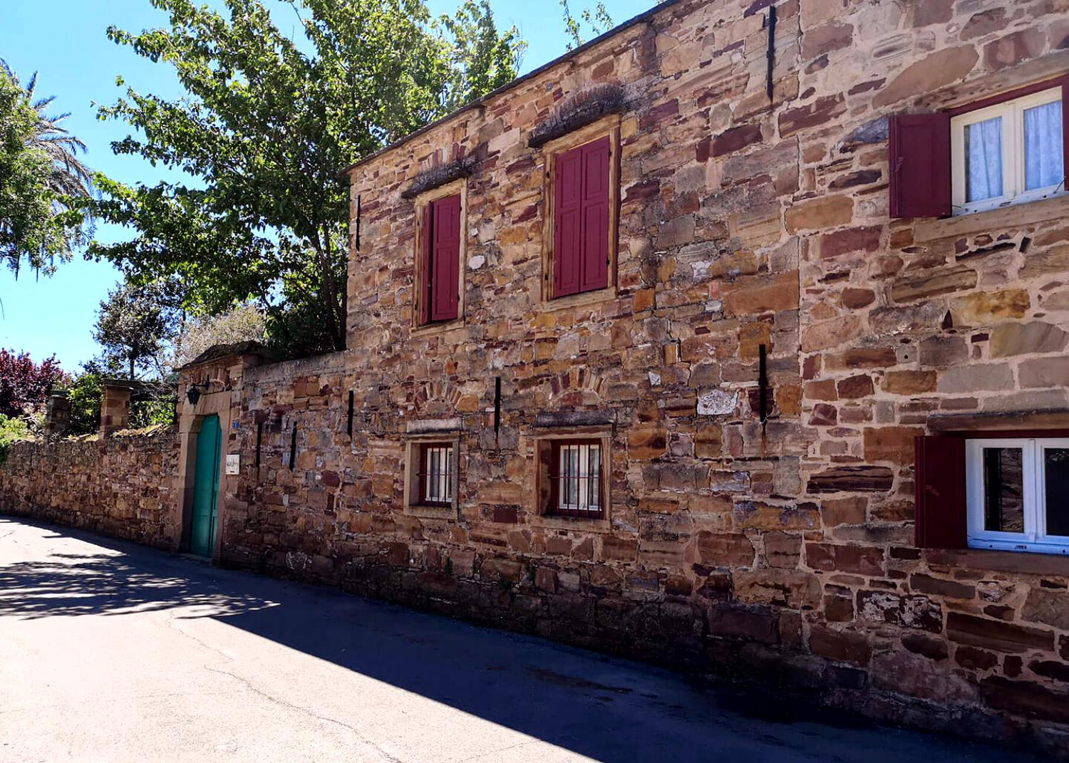 Perleas Mansion