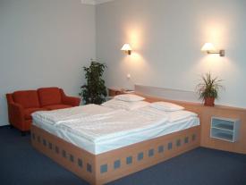 Hotel Közép-Dunántúl