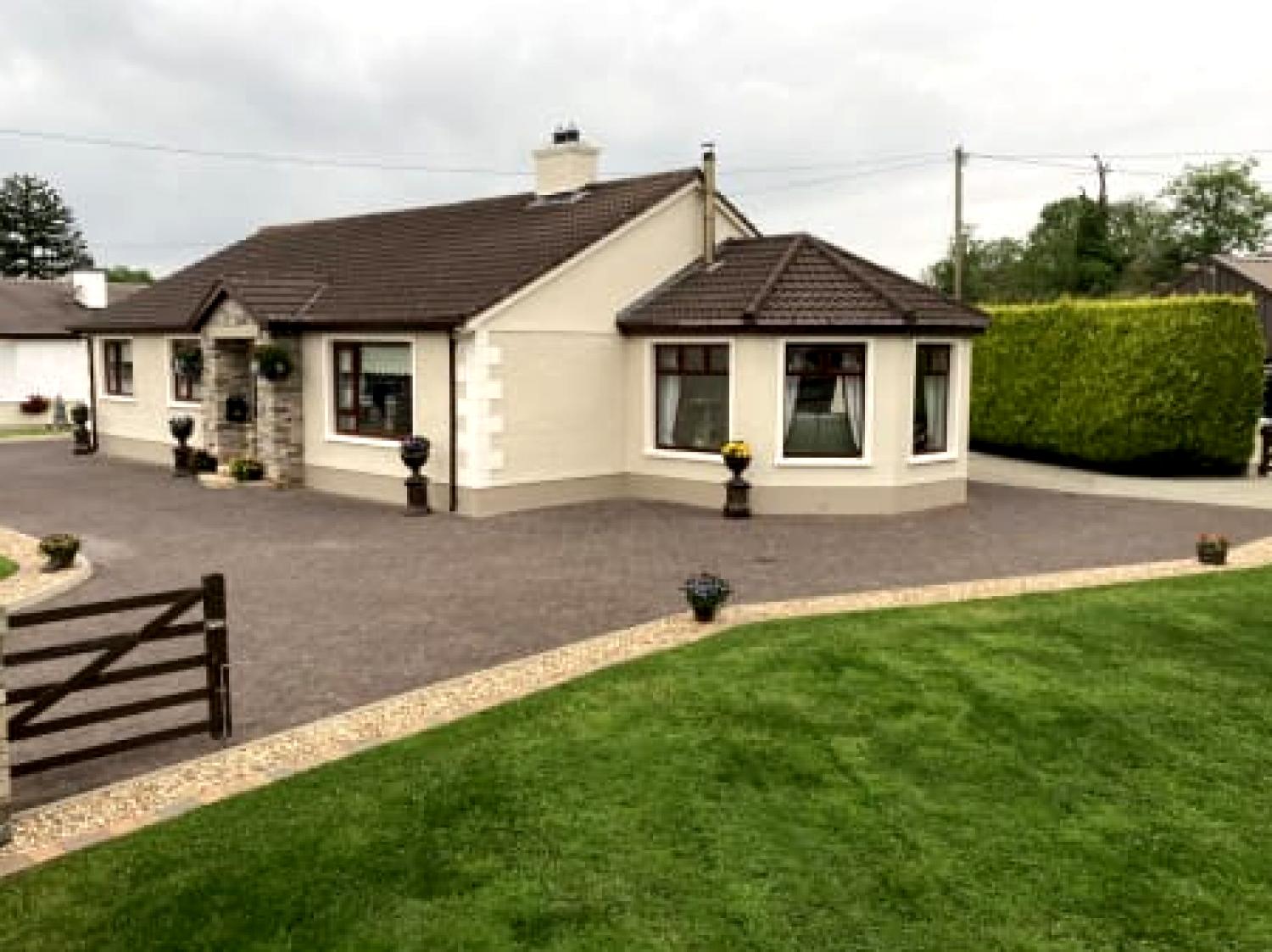 Steeple View B&B Guesthouse, Donegal Ireland