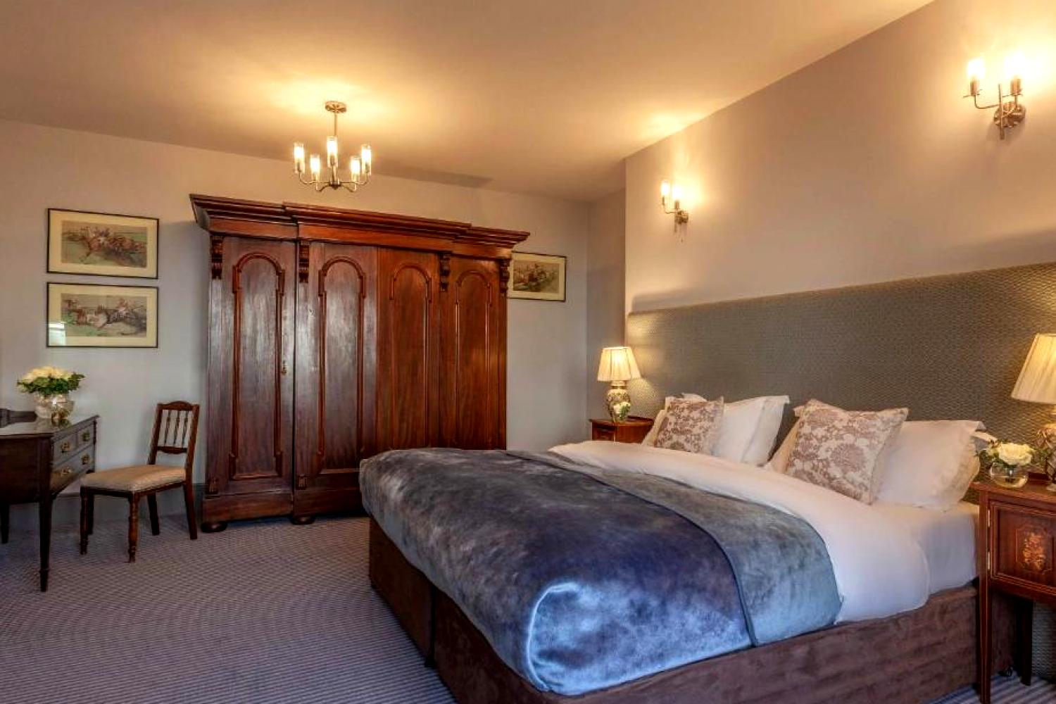 Castle Dargan Hotel, Sligo Castle Dargan Hotel, Sligo