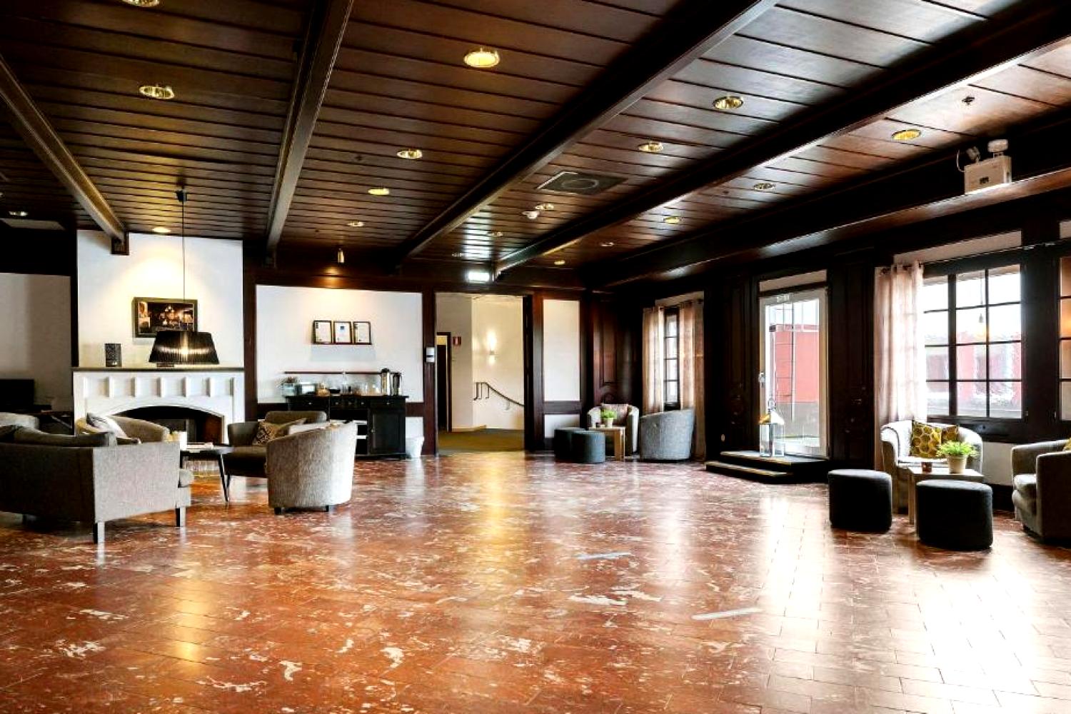 Hotel 3