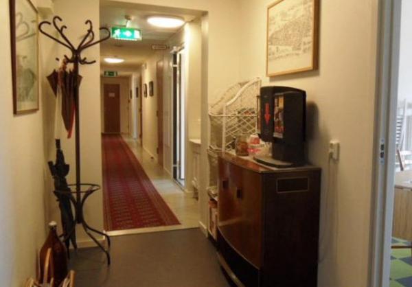 Hotel 3