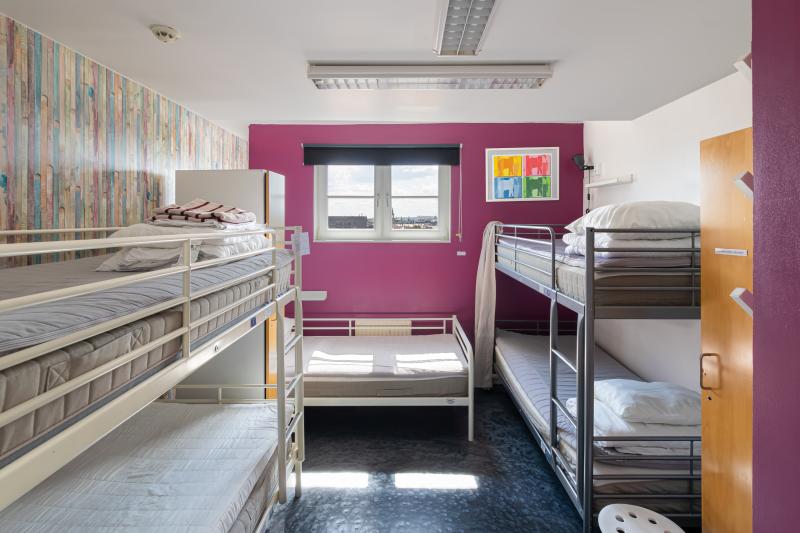 Hostel_Room5-CityView_4k.tony.jpg