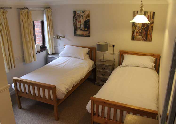 rooms11.jpg