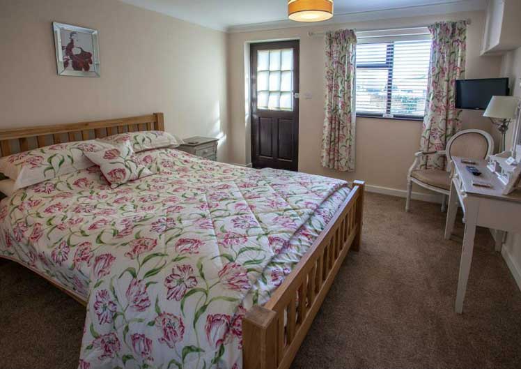 rooms4.jpg